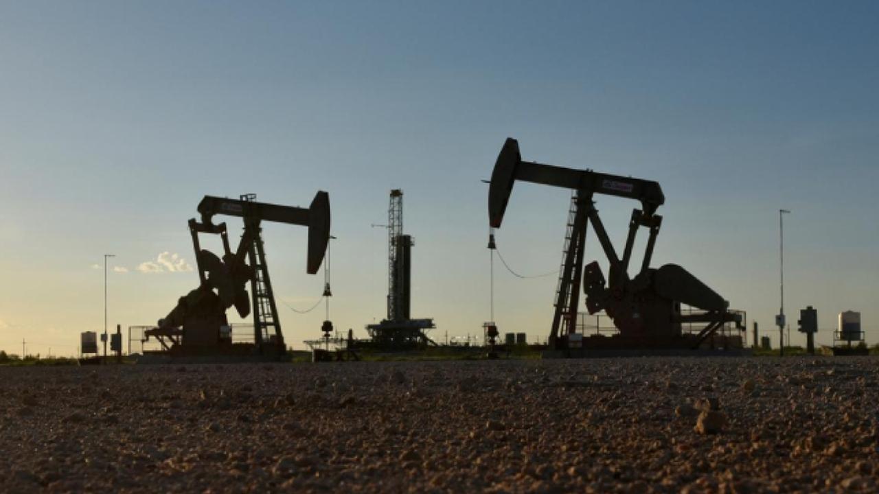 Brent petrolün varil fiyatı 79,09 dolar