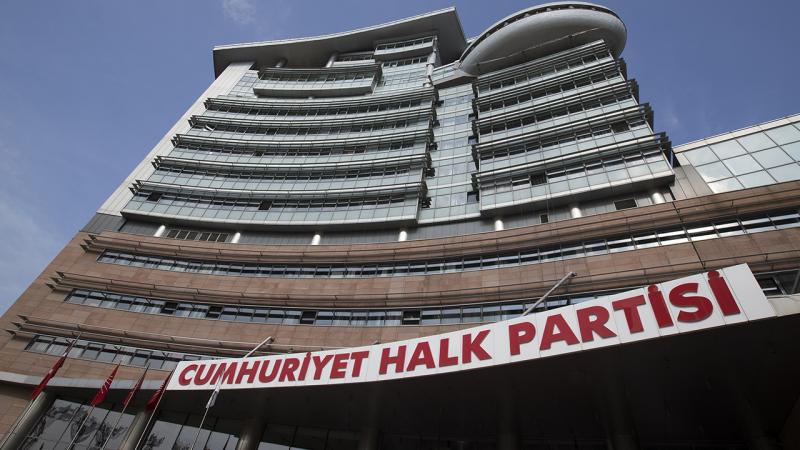 CHP’de olağanüstü kurultay toplandı